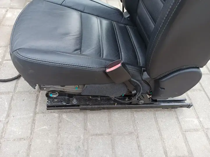Renault Latitude (L70) (2010 - 2014) Комплект отделки дверей — фото 38
