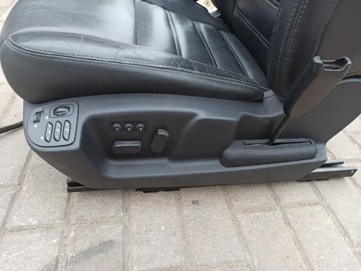 Renault Latitude (L70) (2010 - 2014) Комплект отделки дверей — фото 50