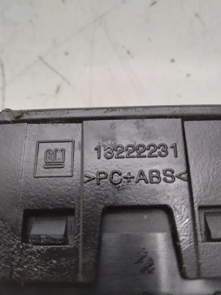 Opel Insignia A (2008 - 2017) 13222231 Кнопка стеклоподъемников — фото 4