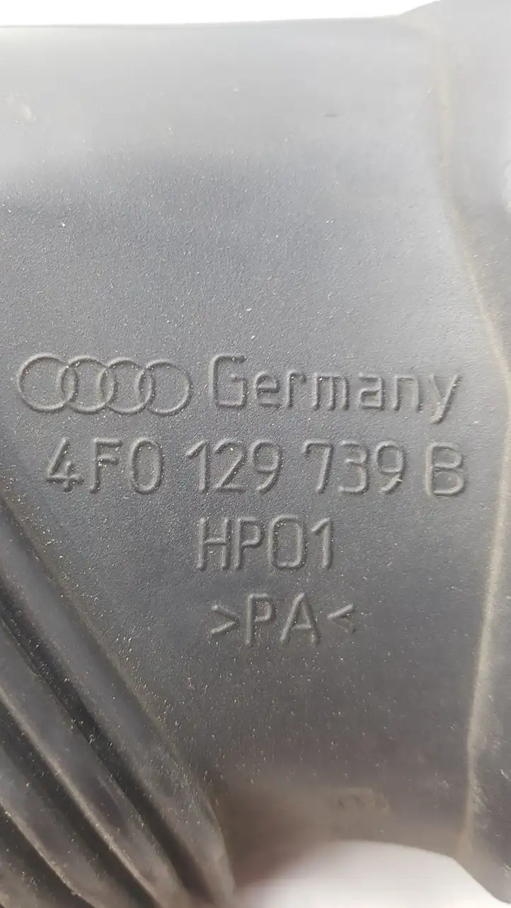 Audi A6 S6 C6 4F (2004 - 2008) 4F0129739B Детали воздухозаборника — фото 4