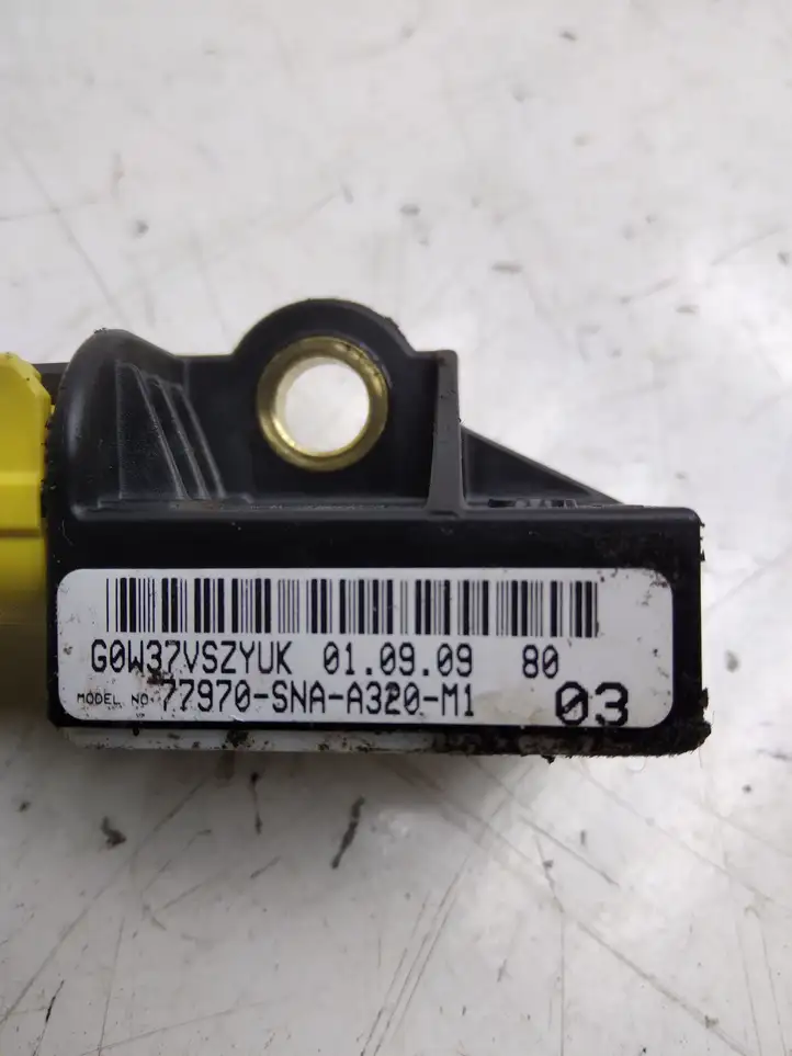 Honda Civic (2006 - 2011) 77970SNAA320M1 Датчик удара SRS — фото 3