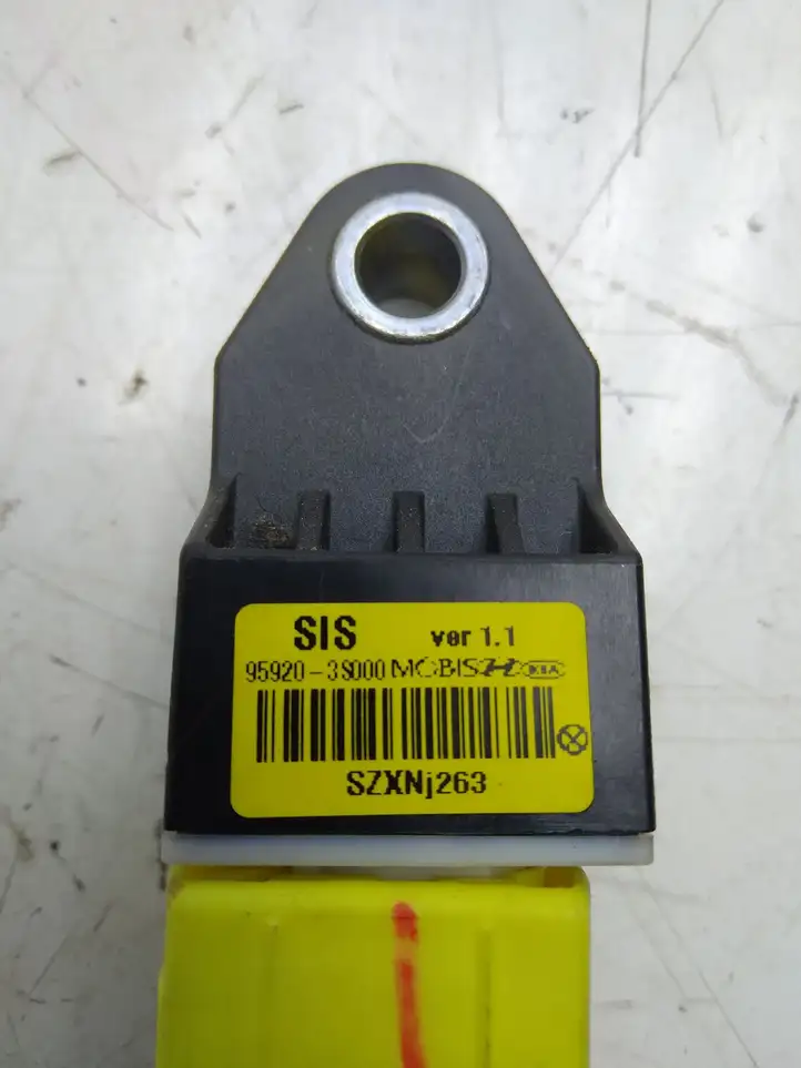 Kia Optima (2010 - 2013) 959203S000 Датчик удара SRS — фото 3