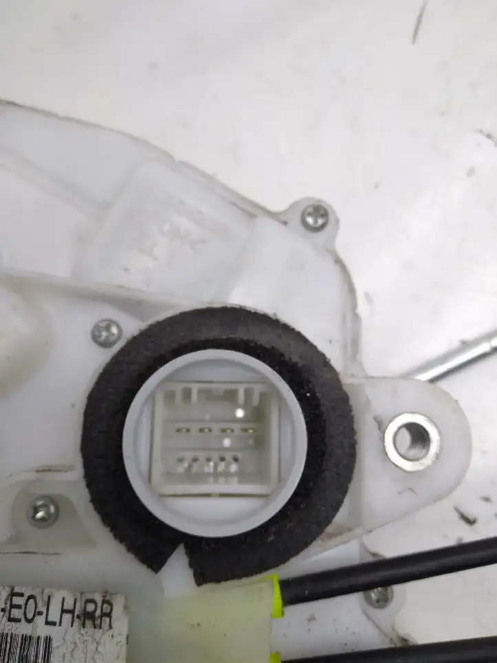 Honda Civic (2006 - 2011) 72651SMGE0LHRR Замок задней двери — фото 2