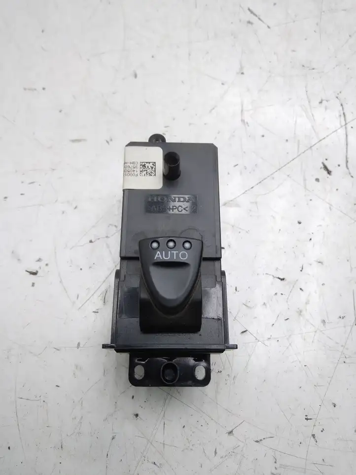 Honda Civic (2006 - 2011) 35760SMGE022M1 Блок кнопок стеклоподъемников — фото 1