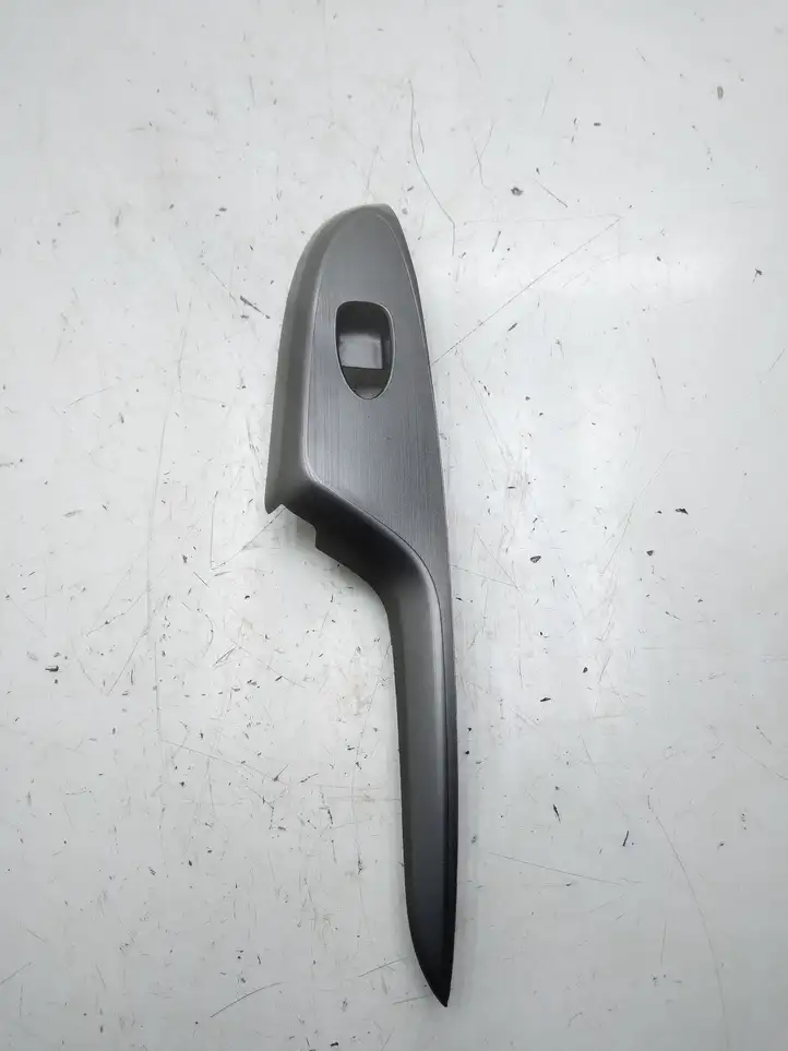 Honda Civic (2006 - 2011) 83740SMGE011M1 Накладка кнопки стеклоподъемника — фото 1