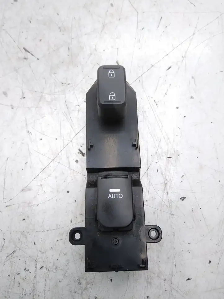 Kia Optima (2010 - 2013) 935752T010 Кнопка стеклоподъемников — фото 1
