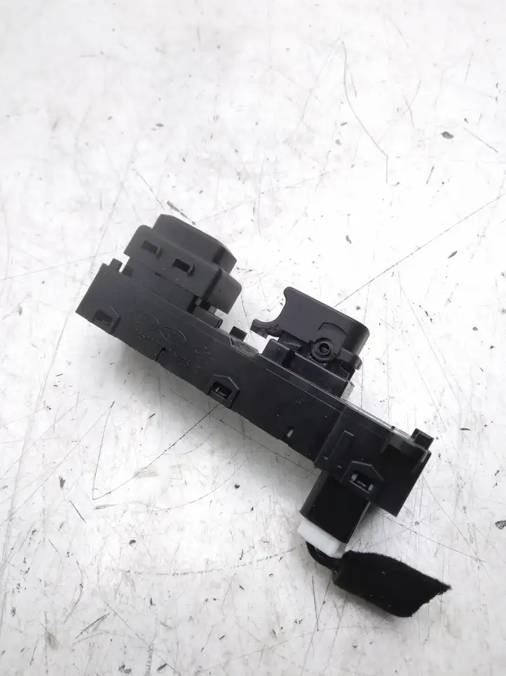 Kia Optima (2010 - 2013) 935802T030 Кнопка стеклоподъемников — фото 2