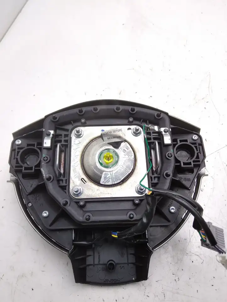 Nissan Qashqai (2010 - 2013) 98510BR26D Подушка безопасности руля — фото 3