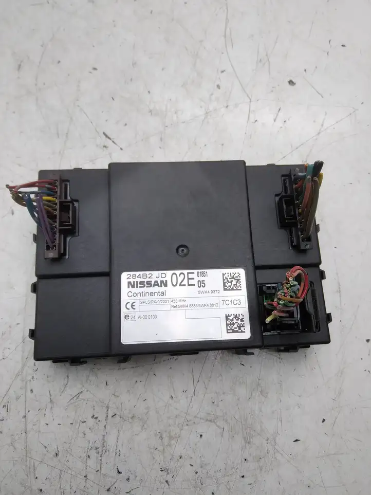 Nissan Qashqai (2010 - 2013) 284B2JD02E Модуль комфорта — фото 1