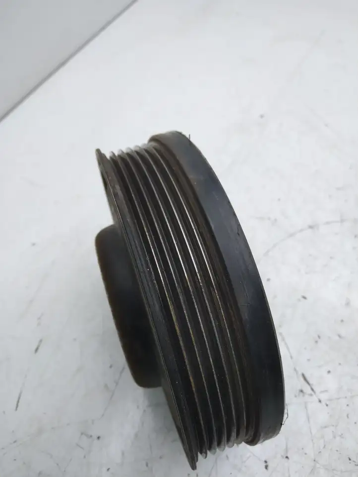 Seat Ibiza IV (6J,6P) (2008 - 2017) 038105243M Шкив коленчатого вала — фото 3