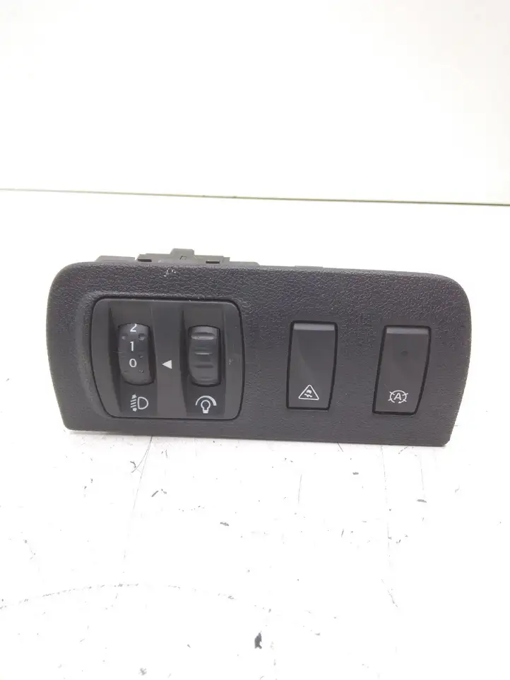 Renault Scenic III - Grand scenic III (2009 - 2016) 648450001R Включатель регулировки высоты фонарей — фото 1