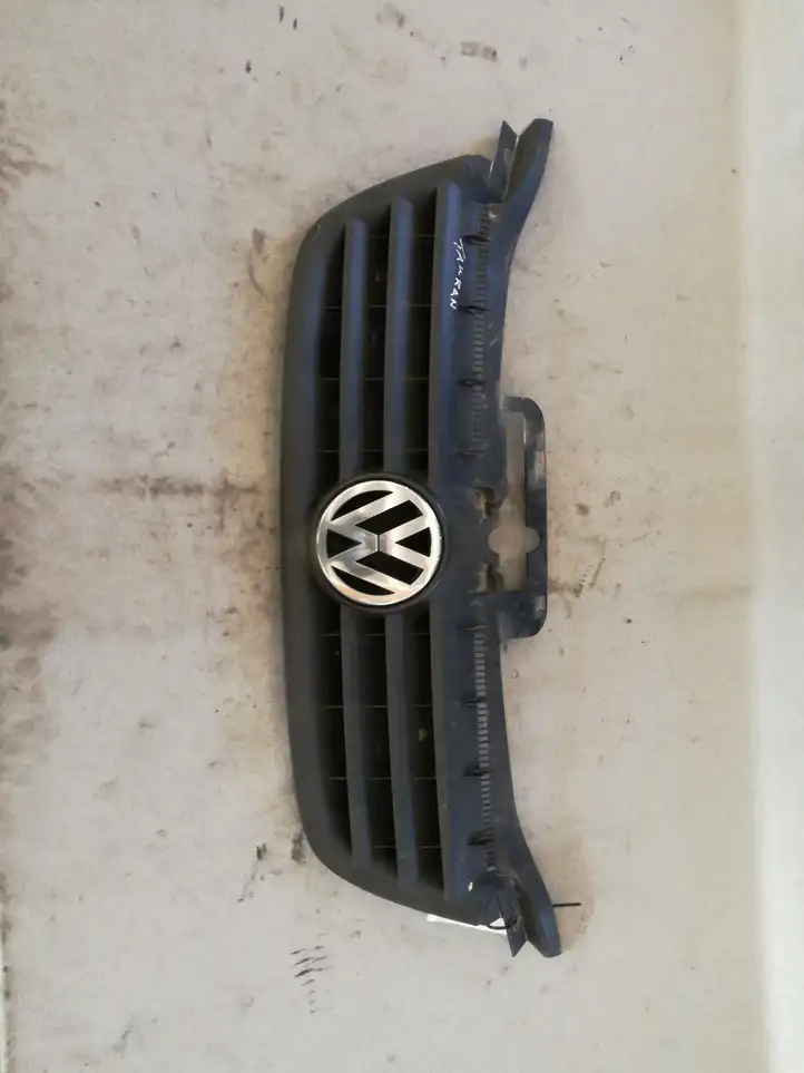 Volkswagen Touran I (2003 - 2010) 1T0853651A Верхняя решетка радиатора — фото 1