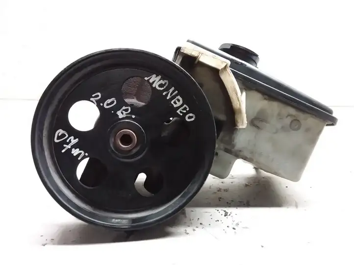 Ford Mondeo MK IV (2007 - 2014)  IS7C3R700AD Насос усилителя руля (гур)