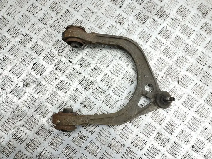 Chrysler 300C (2005 - 2011)   Вилы