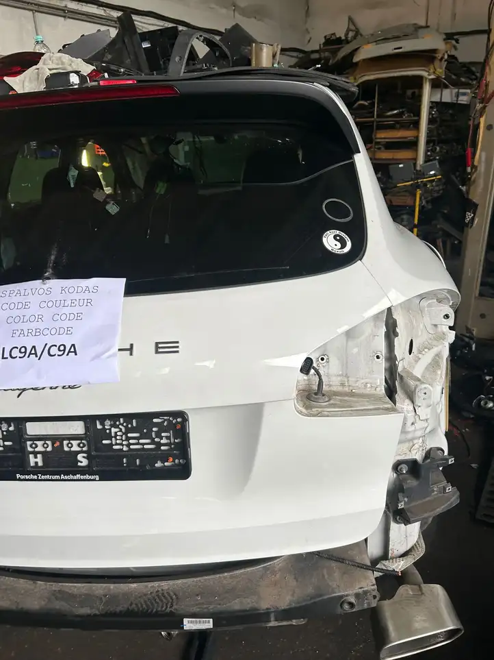 Porsche Cayenne (92A) (2011 - 2017) 7P5827159 Крышка багажника — фото 7