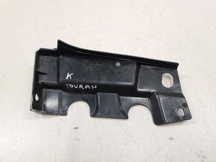 1T0805233A Volkswagen Touran I Kita variklio skyriaus detalė