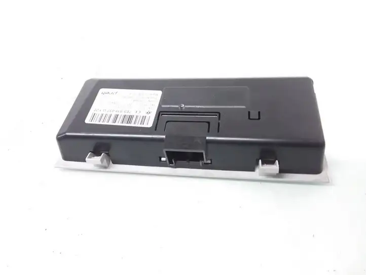 Volkswagen Multivan T5   7E5919037G Нагреватель (webasto) пульт дистанционного управления