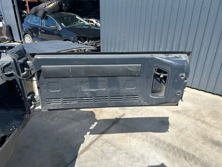 Jeep Wrangler (2007 - 2018) Крышка багажника — фото 2