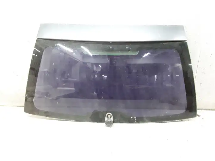 BMW 5 E39 (1996 - 2003) Открывающееся стекло крышки багажника — фото 1