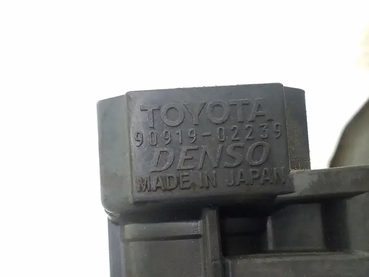 Toyota Corolla E110 (1995 - 2002) 9091902239 Катушка зажигания — фото 3