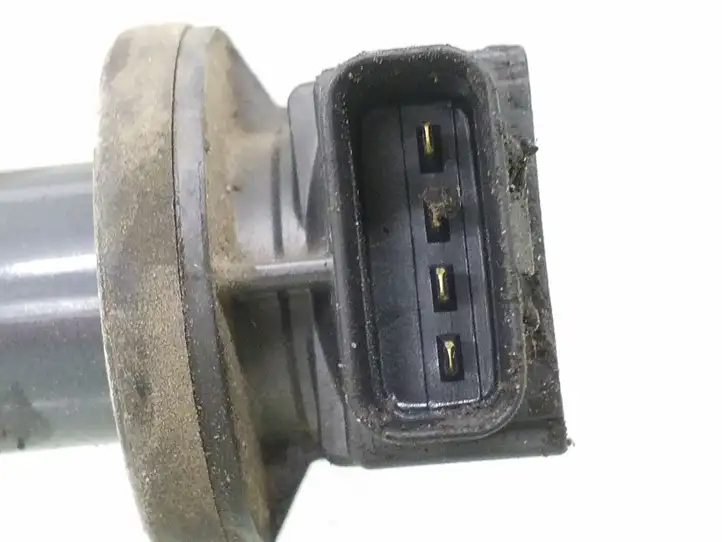 Toyota Yaris (1999 - 2003) 9091902240 Катушка зажигания — фото 4