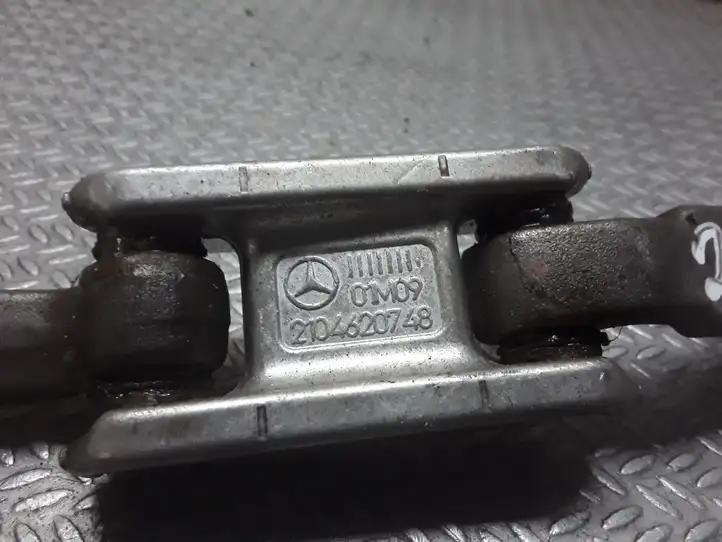 Mercedes-Benz E W211 (2002 - 2009) 2104620748 Кардан рулевого вала — фото 2
