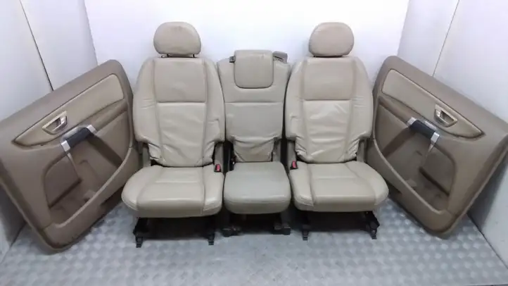 Volvo XC90 (2006 - 2014) Комплект салона — фото 3