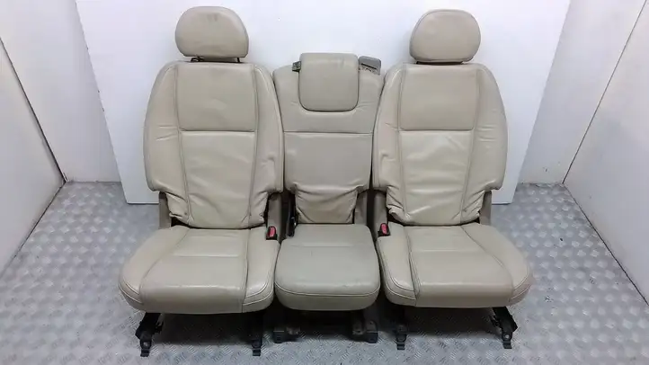 Volvo XC90 (2006 - 2014) Комплект салона — фото 20