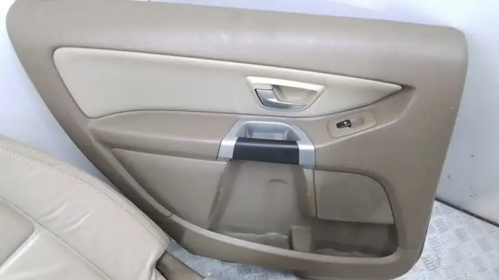 Volvo XC90 (2006 - 2014) Комплект салона — фото 27