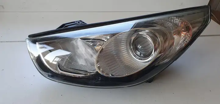 Hyundai ix35 (2009 - 2013) Передняя фара — фото 4