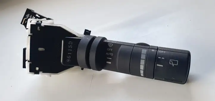 Nissan Qashqai (2006 - 2010) Включатель стеклоочистителей — фото 7