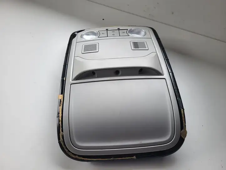 Skoda Octavia Mk3 (5E) (2013 - 2019) Передняя подсветка — фото 4