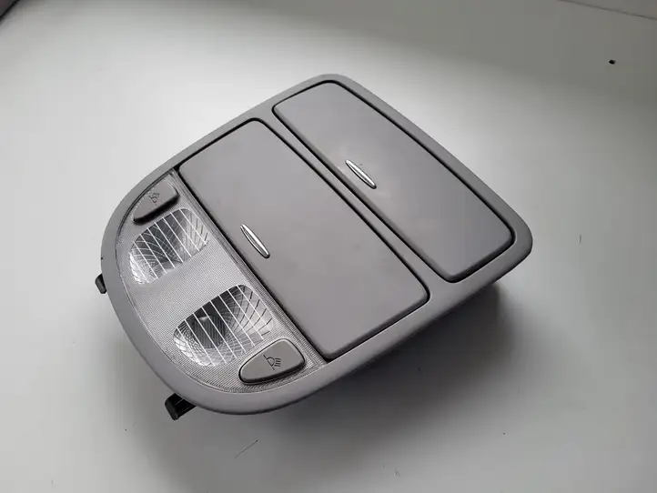 Hyundai Santa Fe (2009 - 2012) Передняя подсветка — фото 3