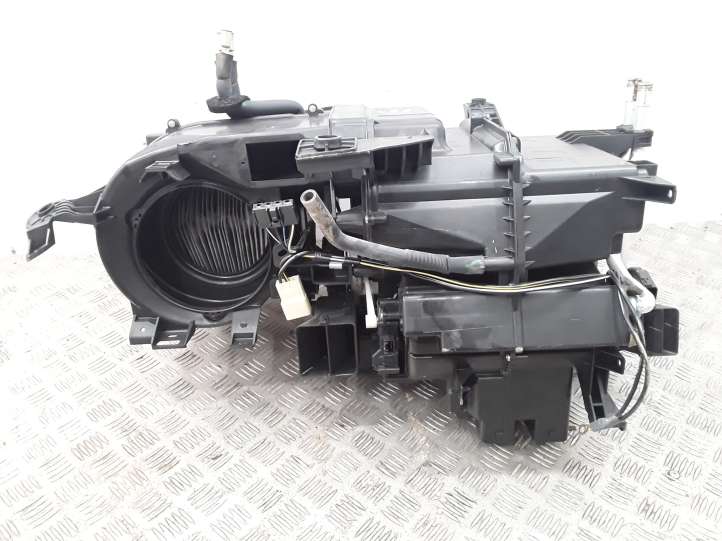 8701005831 Toyota Avensis T250 Salono oro mazgo komplektas