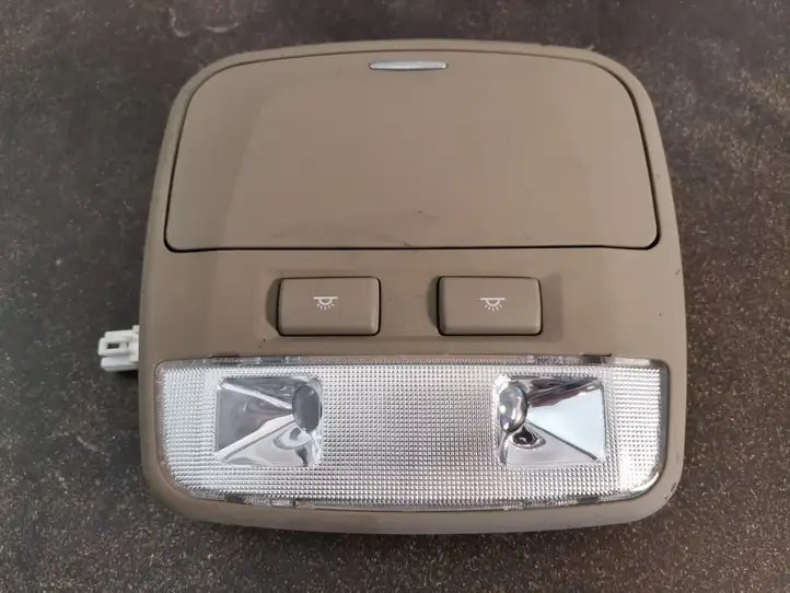 Hyundai Santa Fe (2000 - 2005) 92830390 Передняя подсветка — фото 4