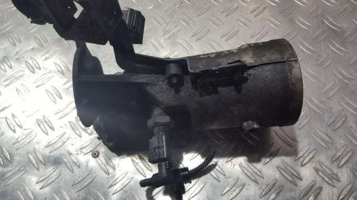 Volkswagen PASSAT B6 (2005 - 2010)  045115389j Крышка масляного фильтра