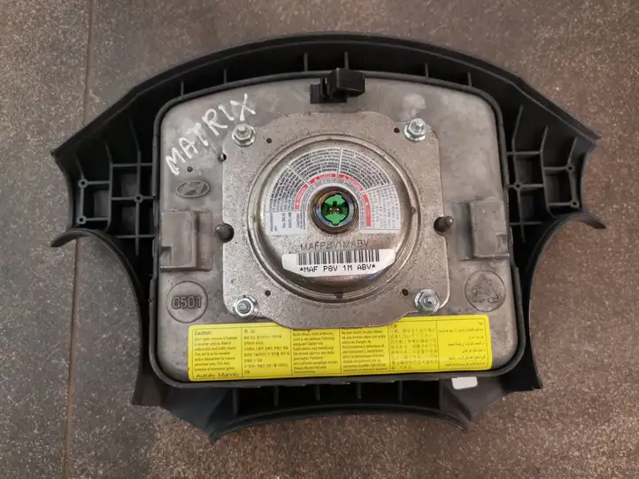 Hyundai Matrix (2005 - 2008) 5690017100 Подушка безопасности руля — фото 3