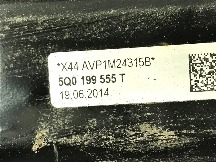 Skoda Octavia Mk3 (5E) (2013 - 2019) 5Q0199555T Опора двигателя — фото 4