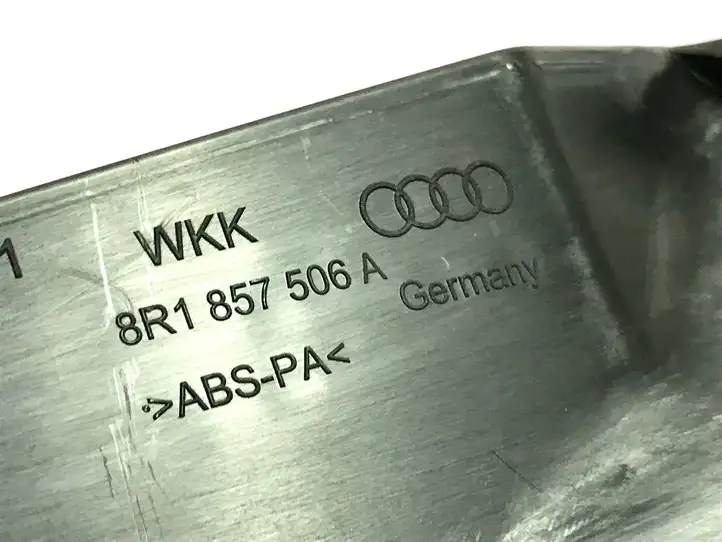 Audi Q5 SQ5 (2008 - 2012) 8R1857506A Обшивка бардачка — фото 3