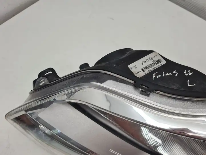 Ford Focus (2011 - 2015) BM5113W030AF Передняя фара — фото 3