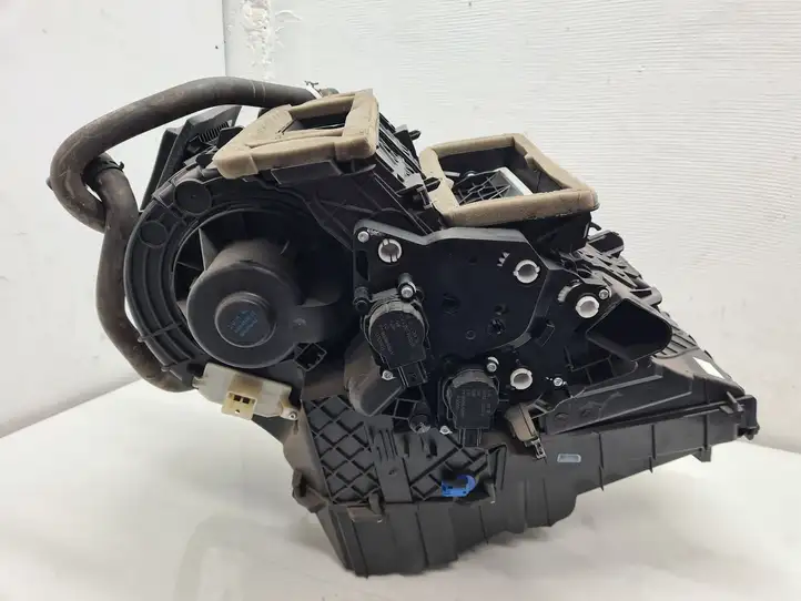 Ford Focus (2015 - 2019) F1F119B555AB Комплект системы вентиляции салона — фото 5