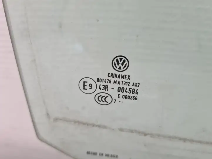 Volkswagen Golf V (2003 - 2009) Стекло задней двери — фото 2