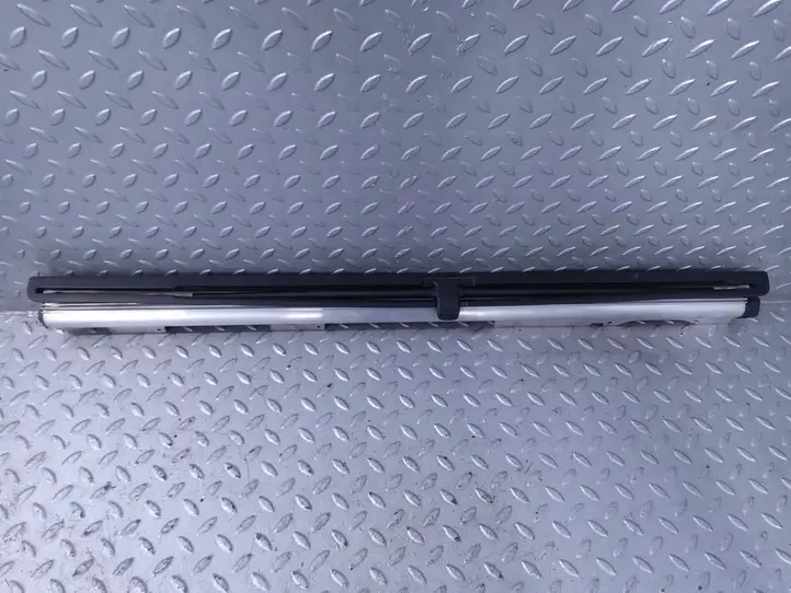 Skoda Superb B6 (3T) (2008 - 2015) 3T5861333 Солнцезащитная шторка багажника — фото 2