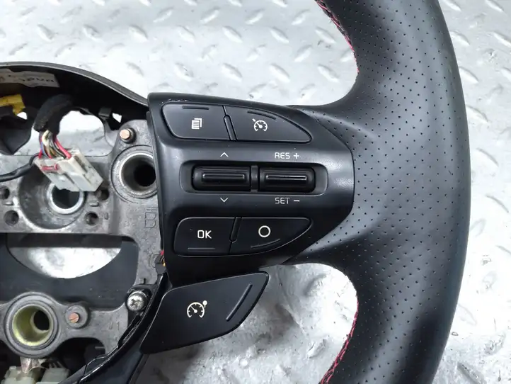 Kia Ceed (2015 - 2018) 56110A2GD0 Руль — фото 6