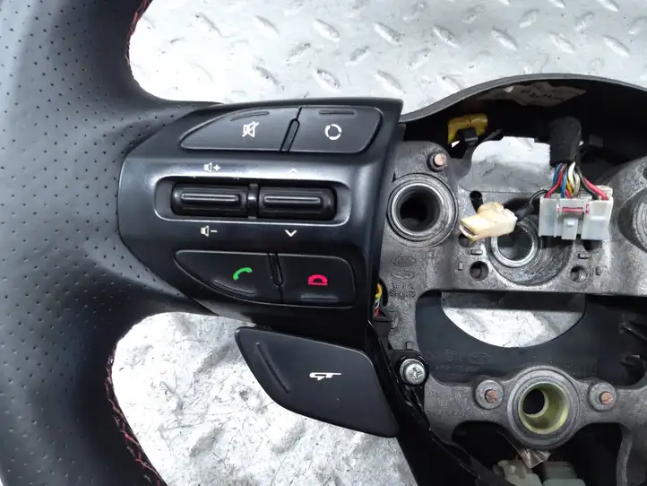 Kia Ceed (2015 - 2018) 56110A2GD0 Руль — фото 9