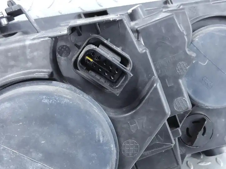 Citroen Berlingo (2018 - ) 9816824880 Передняя фара — фото 8