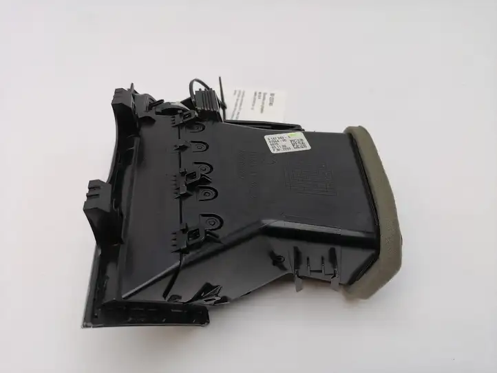BMW 5 GT F07 (2010 - 2017) 91425835 Боковой воздушный дефлектор — фото 12