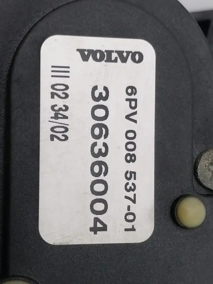 Volvo S60 (2000 - 2004) 30636004 Педаль акселератора — фото 9