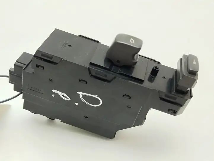 Volvo S60 (2000 - 2004) 30658117 Кнопка стеклоподъемников — фото 2
