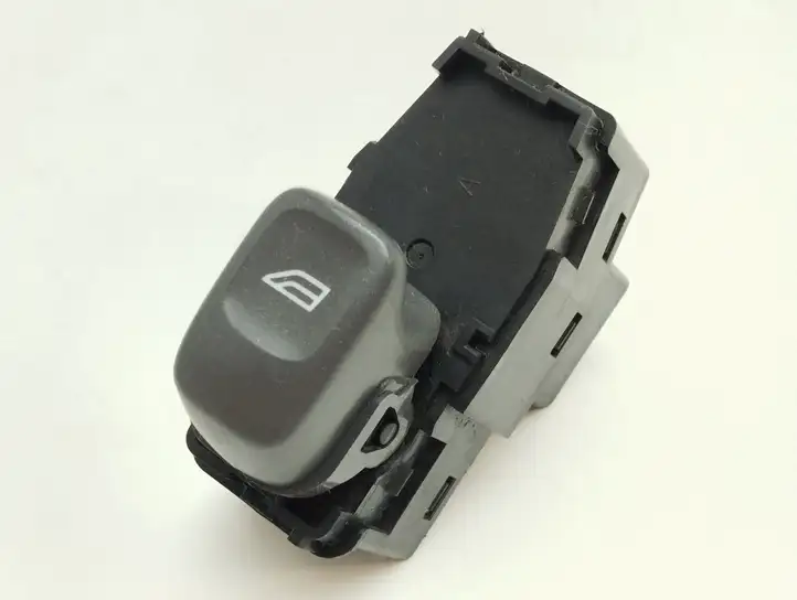 Volvo S60 (2000 - 2004) 4970 Кнопка стеклоподъемников — фото 9